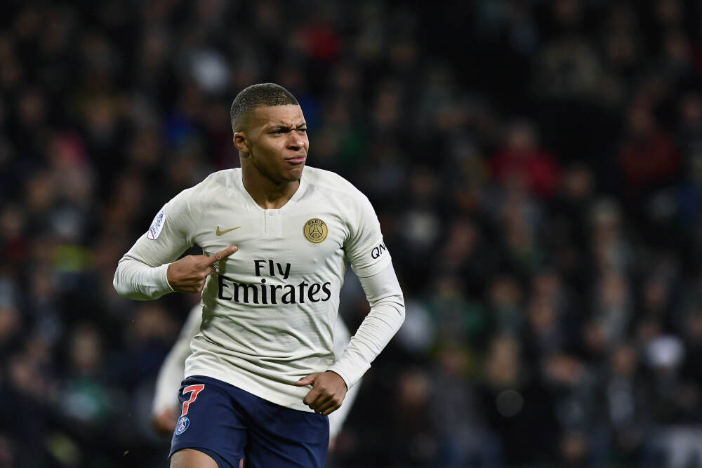 保罗与快船分手后首次更新社媒：和格里芬小乔丹连线 笑容满面